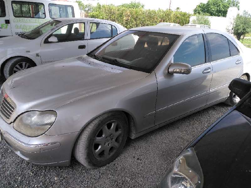 MERCEDES CLASE S (W220) BERLINA 320 CDI (220.025)   |   08.02 - 12.05 foto 3