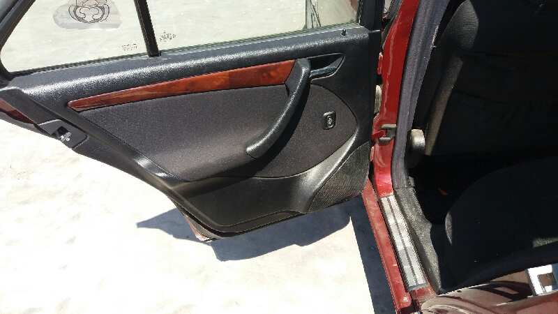 MERCEDES CLASE C (W202) BERLINA 200 CDI (202.134)   |   04.98 - 12.00 foto 7