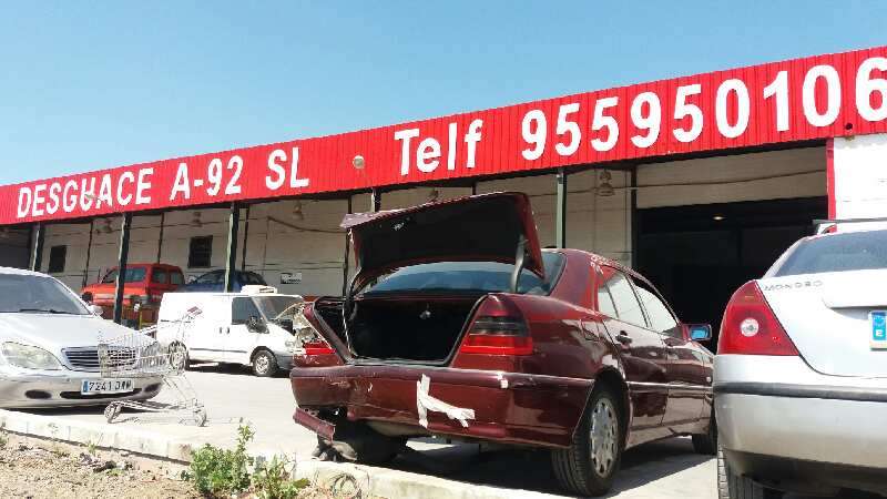 MERCEDES CLASE C (W202) BERLINA 200 CDI (202.134)   |   04.98 - 12.00 foto 9