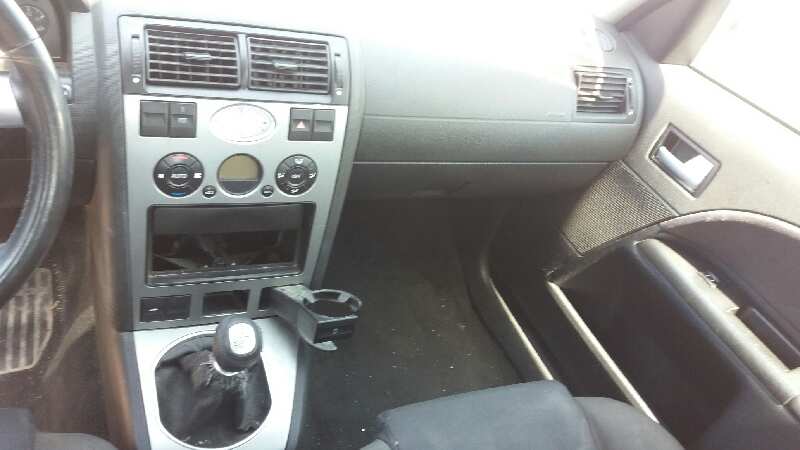 FORD MONDEO BERLINA (GE) Ambiente   |   08.02 - 12.03