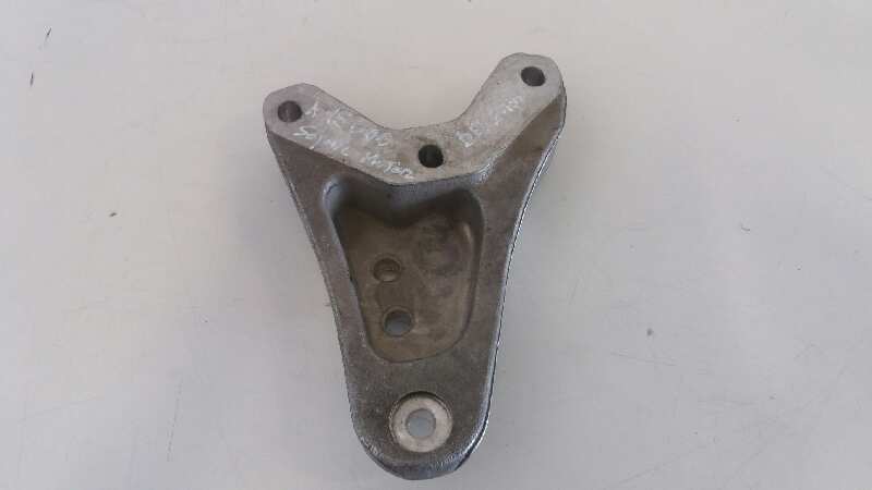 SOPORTE MOTOR DERECHO foto 2