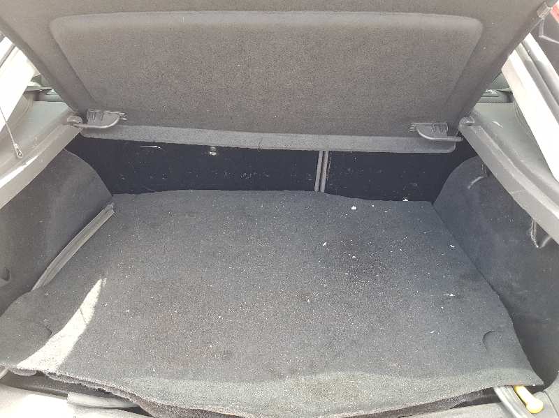 FORD FOCUS BERLINA (CAP) Ambiente (D) Motor 1,6 Ltr. - 66 kW TDCi CAT