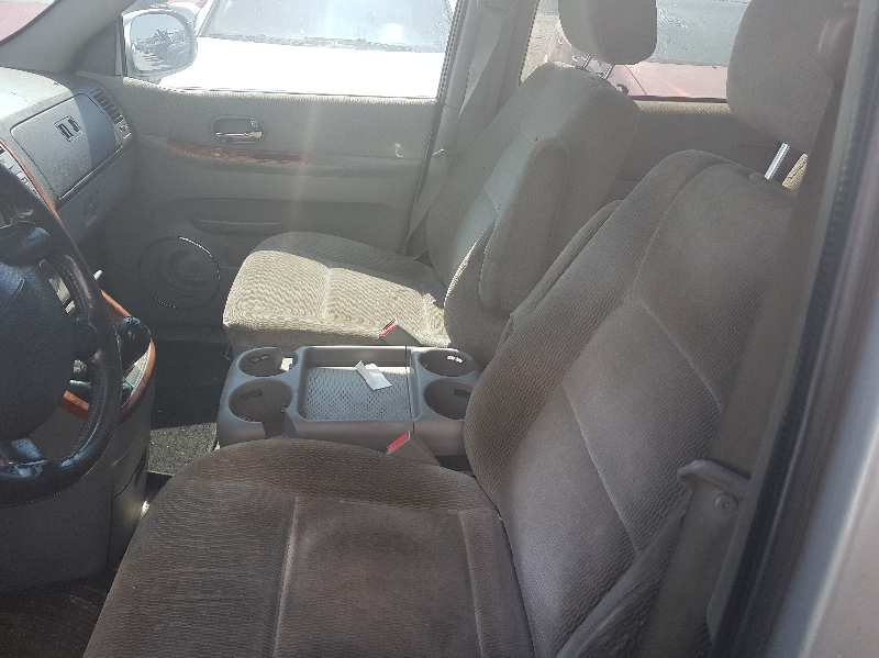 KIA CARNIVAL II 2.9 CDRi EX   |   08.01 - 12.06 foto 8
