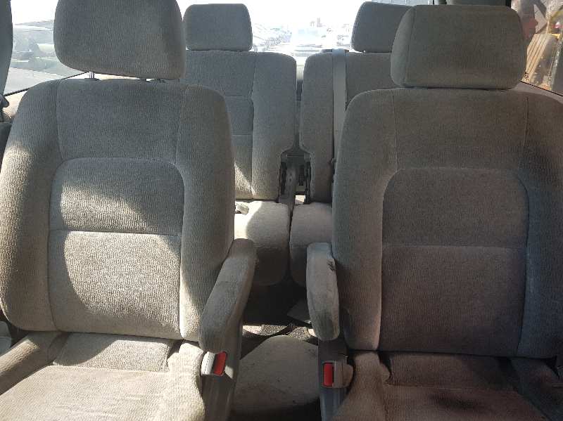 KIA CARNIVAL II 2.9 CDRi EX   |   08.01 - 12.06 foto 10