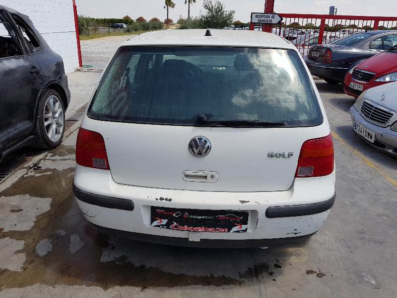 VOLKSWAGEN GOLF IV BERLINA (1J1) Básico   |   0.97 - ...