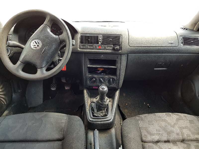 VOLKSWAGEN GOLF IV BERLINA (1J1) Básico   |   0.97 - ...