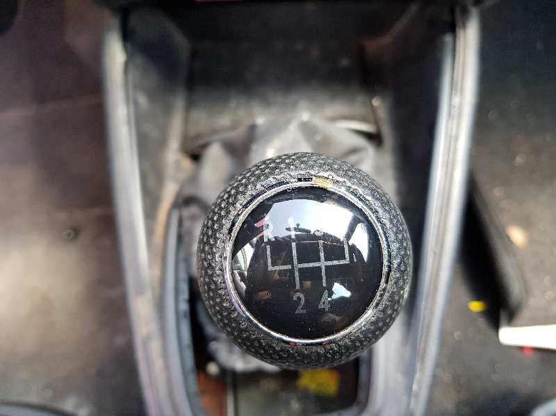 VOLKSWAGEN GOLF IV BERLINA (1J1) Básico   |   0.97 - ...