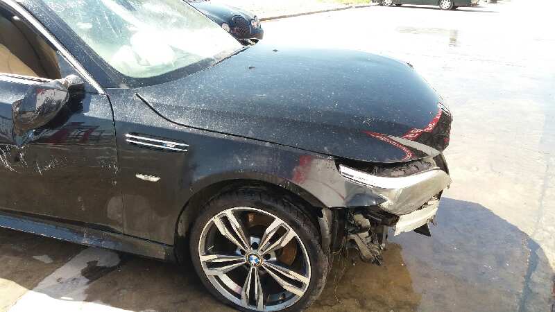 BMW SERIE 5 BERLINA (E60) 530d   |   07.03 - 12.06 foto 2