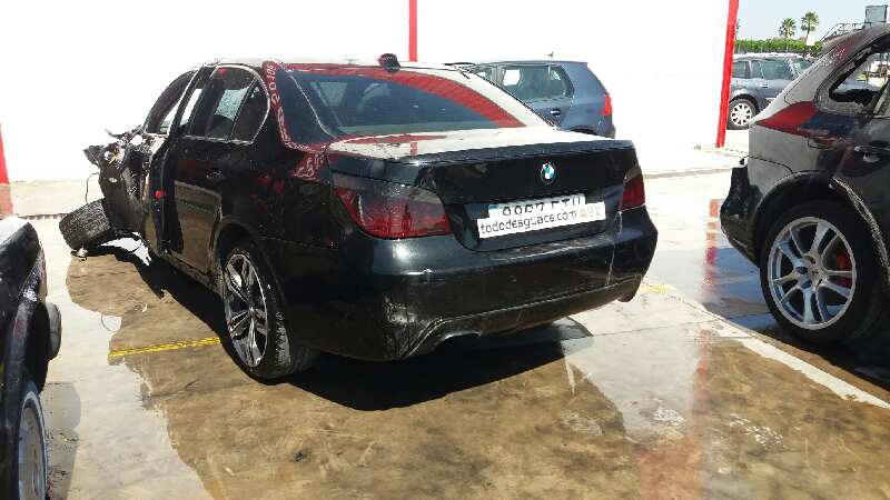 BMW SERIE 5 BERLINA (E60) 530d   |   07.03 - 12.06 foto 4