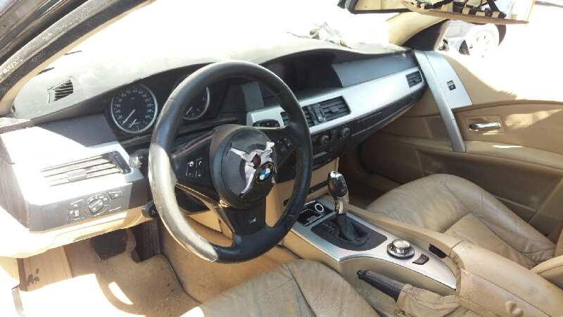 BMW SERIE 5 BERLINA (E60) 530d   |   07.03 - 12.06 foto 7