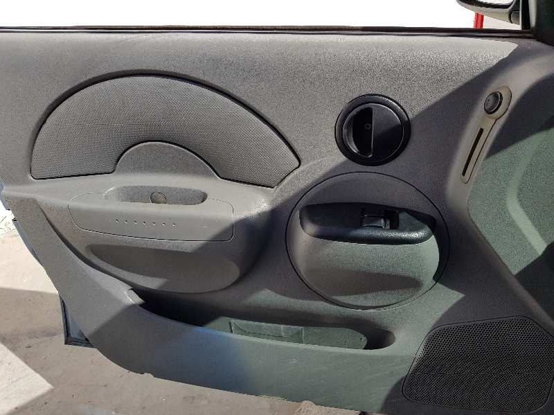 DAEWOO KALOS 1.4 SE Motor 1,4 Ltr. - 61 kW CAT foto 8