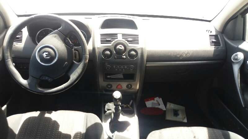RENAULT MEGANE II FAMILIAR Authentique   |   0.03 - ... foto 5