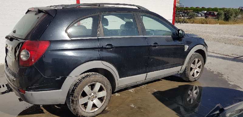 CHEVROLET CAPTIVA 2.0 VCDI LS   |   06.07 - 12.11 foto 3