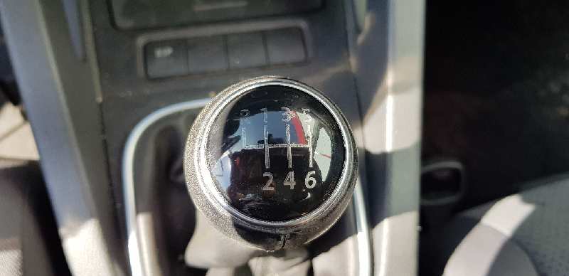 VOLKSWAGEN GOLF V BERLINA (1K1) Conceptline (E) Motor 2,0 Ltr. - 110 kW 16V FSI