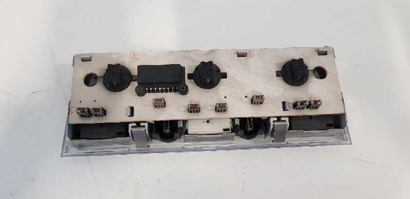 LUZ INTERIOR BMW SERIE 5 BERLINA (E60) 530d   |   07.03 - 12.06