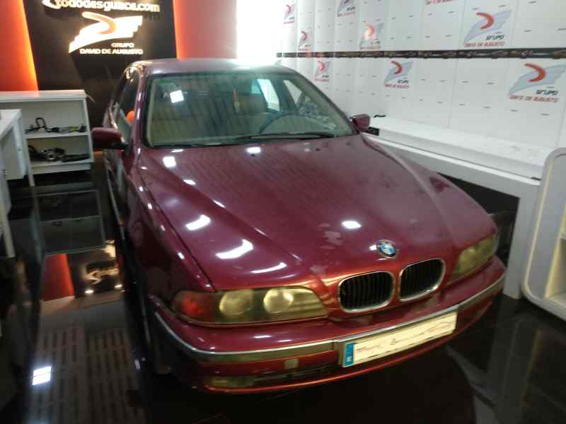 BMW SERIE 5 BERLINA (E39) 528i Motor 2,8 Ltr. - 142 kW 24V CAT foto 3