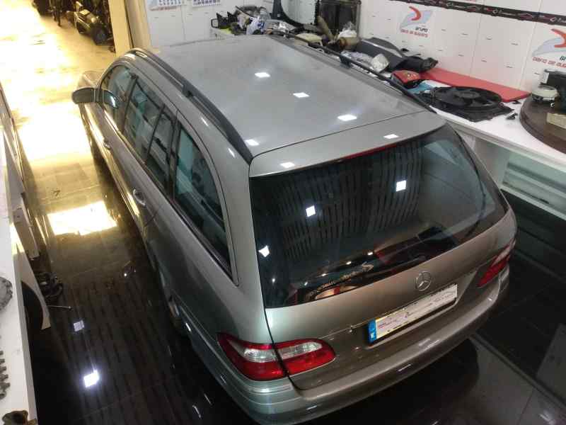MERCEDES CLASE E (W211) FAMILIAR 220 T CDI (211.206)   |   01.03 - 12.06 foto 8
