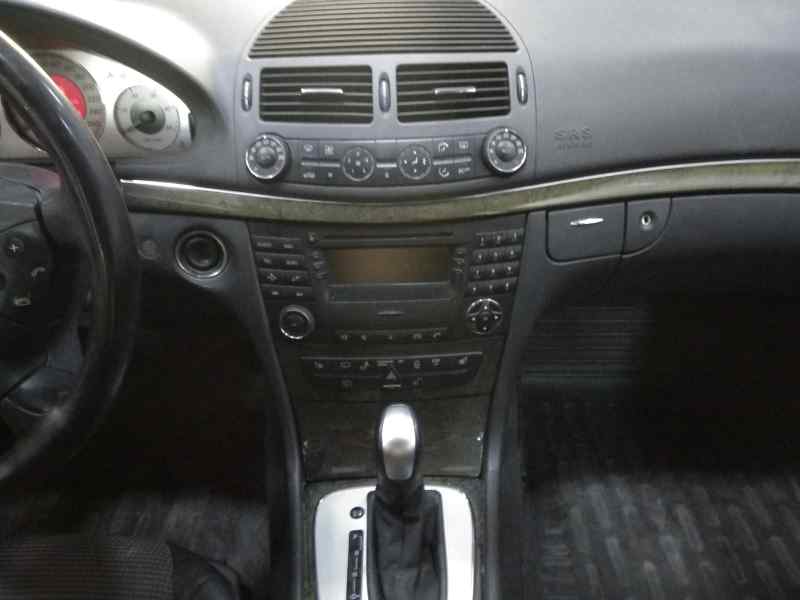 MERCEDES CLASE E (W211) FAMILIAR 220 T CDI (211.206)   |   01.03 - 12.06
