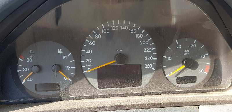 MERCEDES-BENZ CLASE E (W210) BERLINA 320 (210.065) Motor 3,2 Ltr. - 165 kW V6 18V CAT foto 7