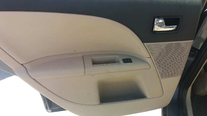 FORD MONDEO BERLINA (GE) Ambiente   |   05.01 - ...