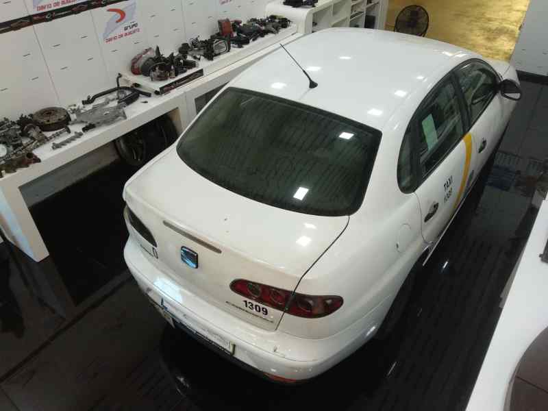 MANDO LUCES SEAT CORDOBA BERLINA (6L2) Stylance   |   04.04 - ...