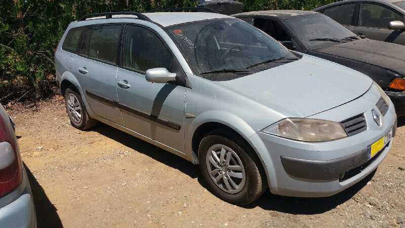 RENAULT MEGANE II FAMILIAR Authentique Confort   |   09.03 - 12.05 foto 2