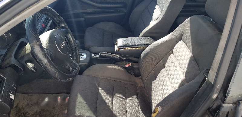 AUDI A6 BERLINA (4B2) 2.5 TDI Motor 2,5 Ltr. - 120 kW V6 24V TDI
