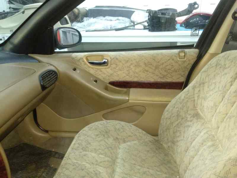 CHRYSLER STRATUS BERLINA (JA) 2.0 LE Motor 2,0 Ltr. - 98 kW 16V CAT foto 8