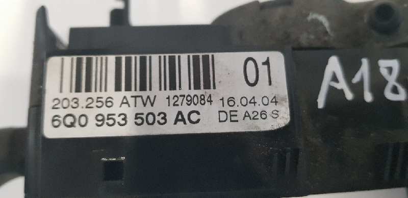 MANDO LUCES SEAT CORDOBA BERLINA (6L2) Stylance   |   04.04 - ...