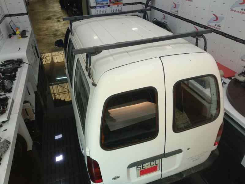 NISSAN VANETTE CARGO (HC23) Familiar (5 asientos) Motor 2,3 Ltr. - 55 kW Diesel foto 4