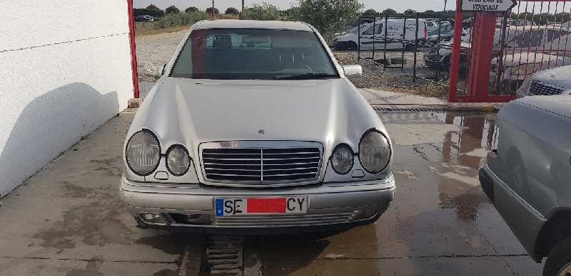 CUADRO INSTRUMENTOS MERCEDES-BENZ CLASE E (W210) BERLINA DIESEL 300 Turbodiesel (210.025)