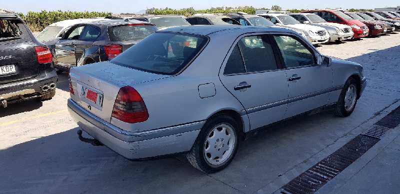 MERCEDES CLASE C (W202) BERLINA 220 Diesel (202.121)   |   05.93 - 12.98 foto 5