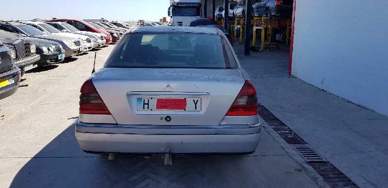 MERCEDES CLASE C (W202) BERLINA 220 Diesel (202.121)   |   05.93 - 12.98 foto 6