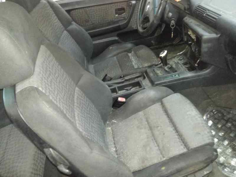 BMW SERIE 3 BERLINA (E36) 318i   |   01.91 - ... foto 7