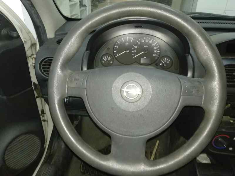 OPEL CORSA C Cosmo   |   0.03 - ...