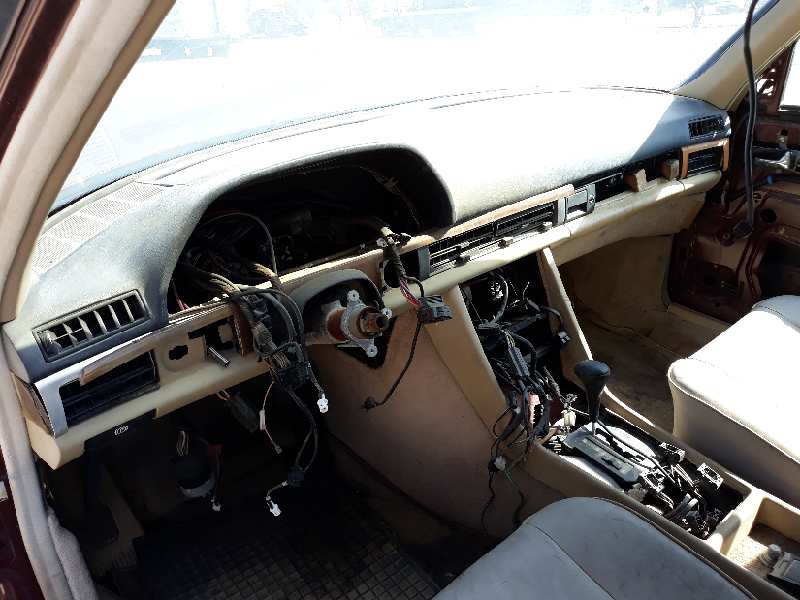 MERCEDES-BENZ CLASE S (W126) BERLINA+COUPE SEL 500 Motor 5,0 Ltr. - 177 kW V8