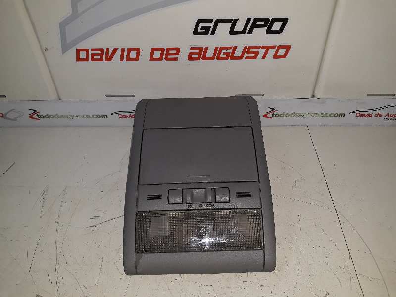 LUZ INTERIOR TOYOTA PRIUS (NHW20) *   |   0.04 - 0.09