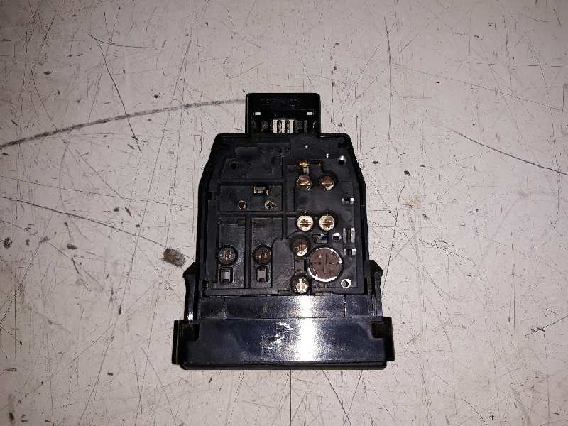 INTERRUPTOR TOYOTA PRIUS (NHW20) *   |   0.04 - 0.09