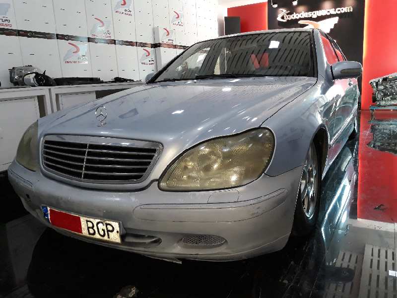 MERCEDES CLASE S (W220) BERLINA 320 CDI (220.026)   |   08.99 - 12.02 foto 2