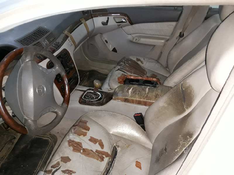 MERCEDES CLASE S (W220) BERLINA 320 CDI (220.026)   |   08.99 - 12.02 foto 4