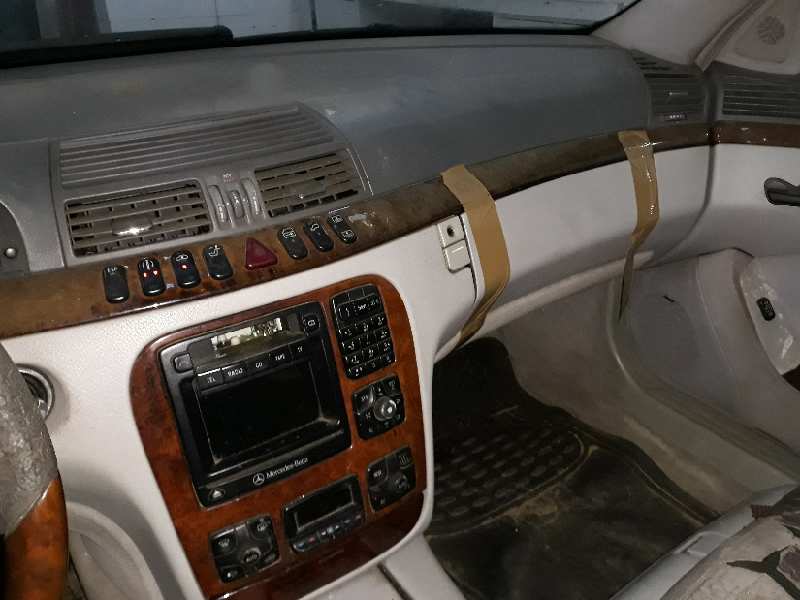 MERCEDES CLASE S (W220) BERLINA 320 CDI (220.026)   |   08.99 - 12.02 foto 6
