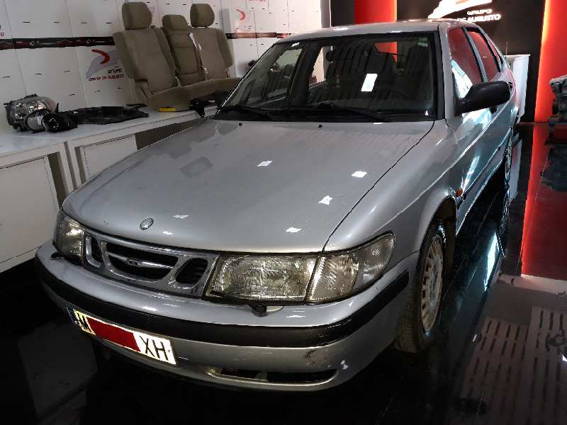 SAAB 9-3 BERLINA 2.2 TID   |   03.99 - 12.01 foto 2