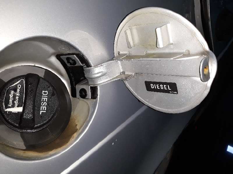 TAPA EXTERIOR COMBUSTIBLE SAAB 9-3 BERLINA 2.2 TID   |   03.99 - 12.01