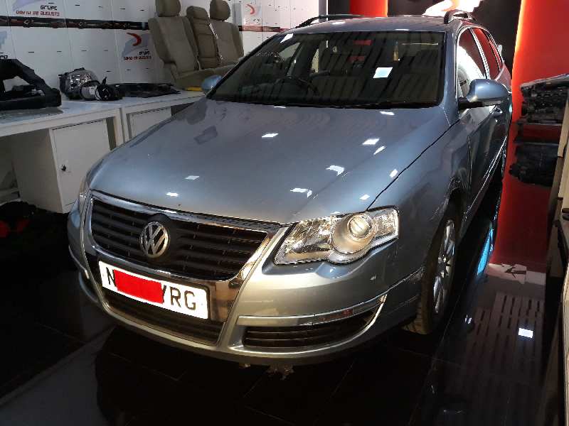 VOLKSWAGEN PASSAT VARIANT (3C5) Advance   |   08.05 - 12.09 foto 2