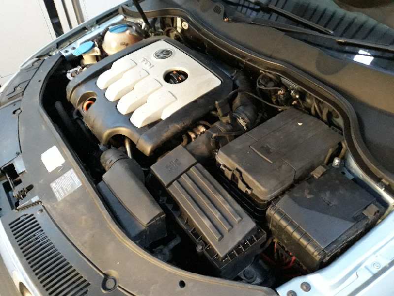 VOLKSWAGEN PASSAT VARIANT (3C5) Advance   |   08.05 - 12.09 foto 7