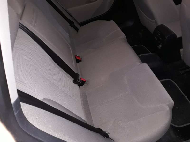 VOLKSWAGEN PASSAT VARIANT (3C5) Advance   |   08.05 - 12.09