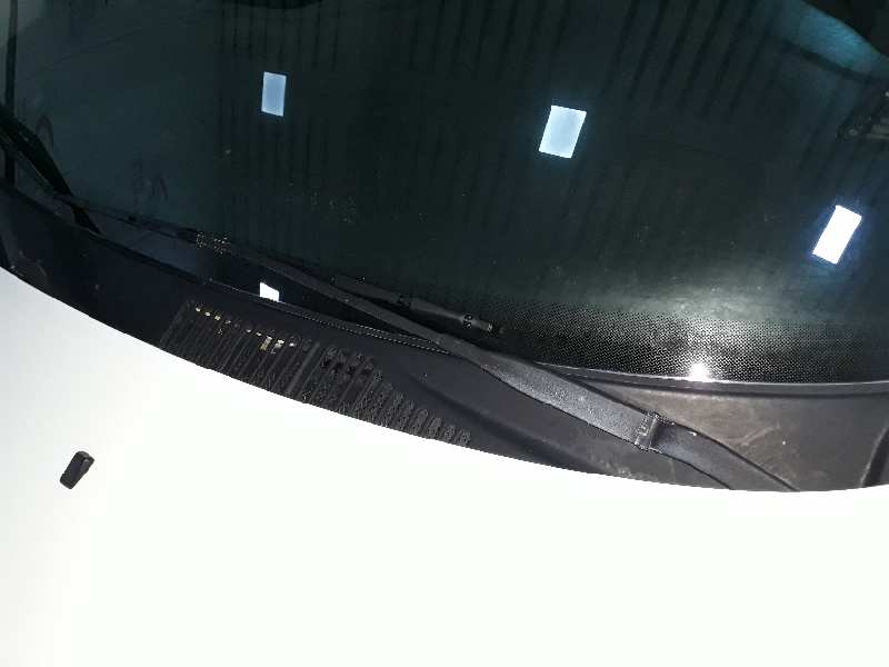 BRAZO LIMPIA DELANTERO IZQUIERDO AUDI 100 BERLINA (C4) Europa