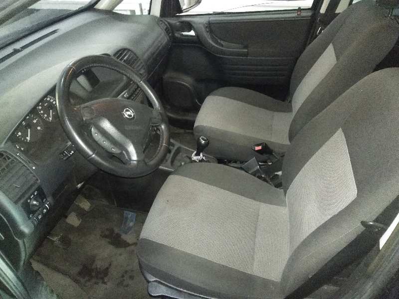 OPEL ZAFIRA A *