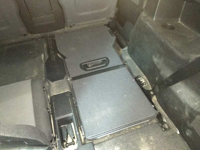 ASIENTO TERCERA FILA DERECHO OPEL ZAFIRA A *