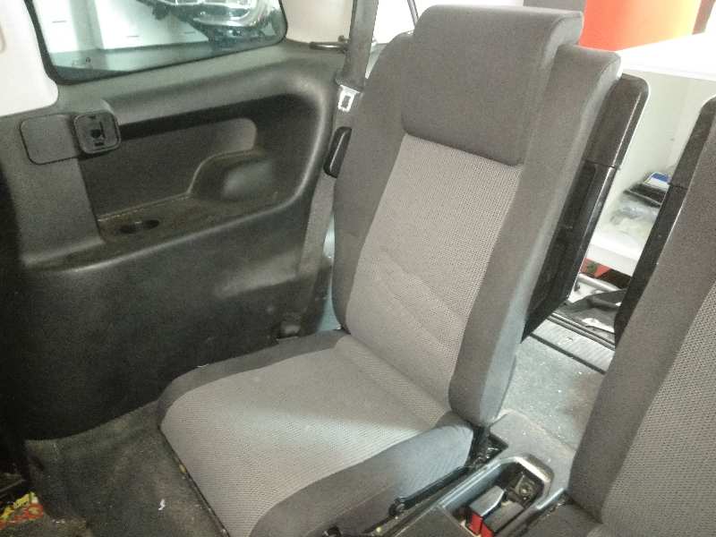 ASIENTO TERCERA FILA DERECHO OPEL ZAFIRA A *